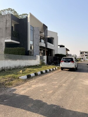  Plot – Exterior View View at Sector 82 - for Sale