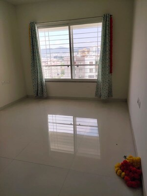 Room in 2 BHK Apartment at Rohan Leher 3, Baner – for Rent