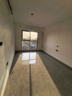 Room in 2 BHK Apartment at Vashi – for Sale