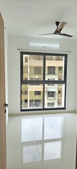 Room in 2 BHK Apartment at Majestique Signature Towers, Balewadi – for Rent