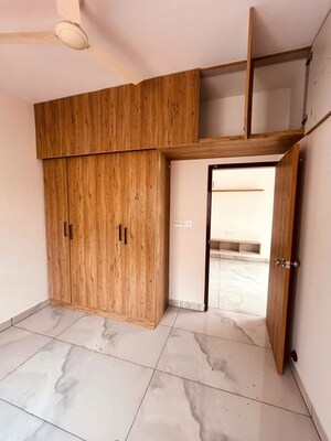 Room in 1 BHK Apartment at Mullur – for Rent