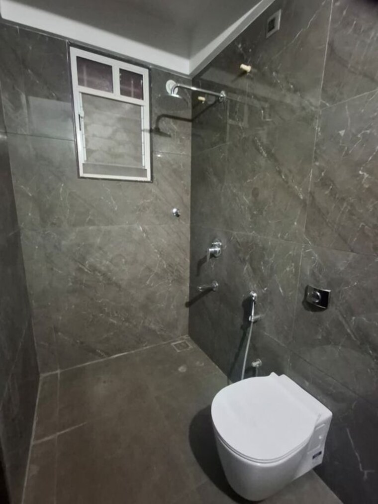 Bathroom, vb-aundh-renaissance 3 Bedroom 1256 Sq.Ft. Apartment In Aundh Pune 10787509