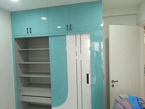 Furnished Amenities in 3 BHK Apartment at Signature Global City, Sector 37d – for Rent