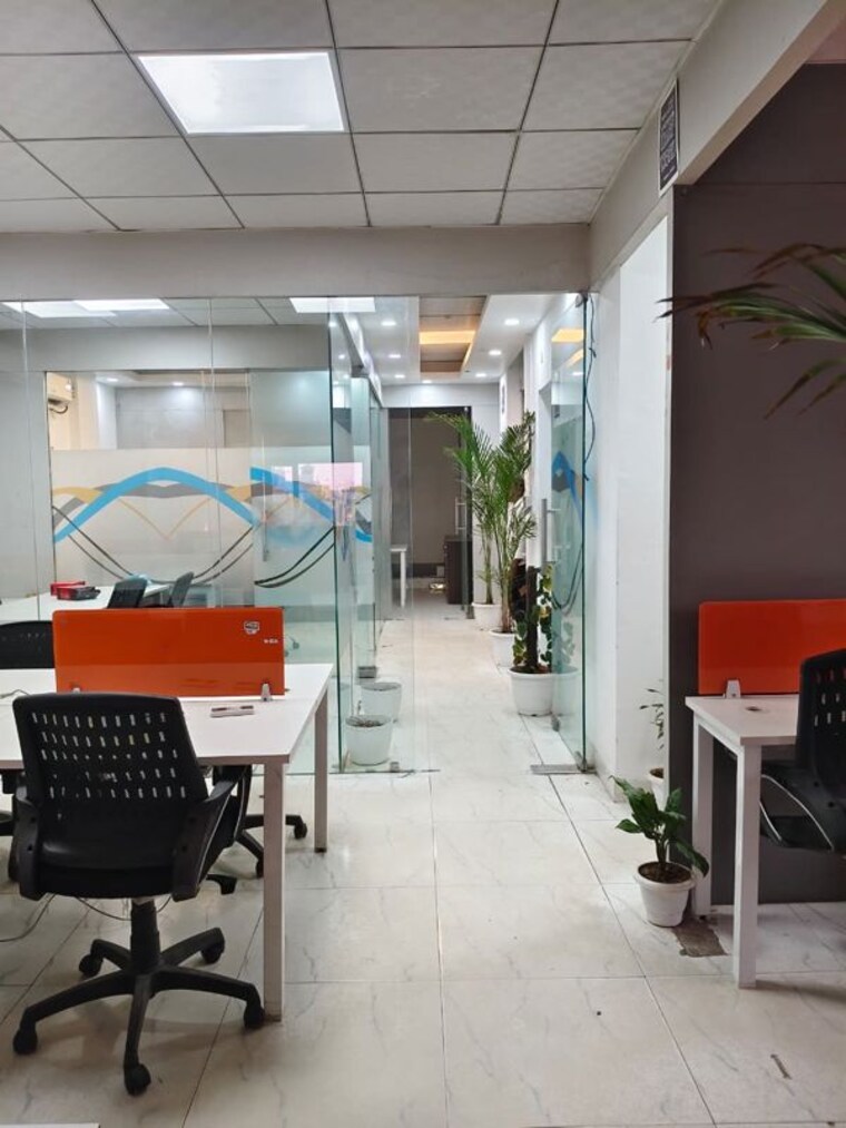 Team Area, sector 63 Commercial Office Space 1600 Sq.Ft. In Sector 63 Noida 10787473