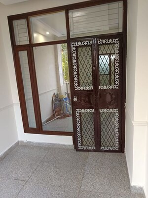Room in 2 BHK Builder Floor at Ashok Nagar – for Sale