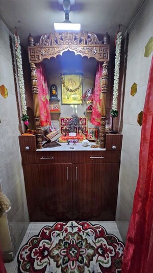 Bedroom in 3.5 BHK Apartment at Gaur City 6th Avenue, Sector 4 Greater Noida – for Sale