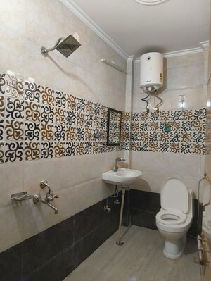 Attached Bathroom in 2 BHK Builder Floor at Sector 52 – for Rent