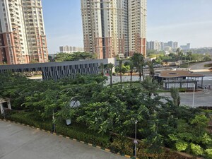 2 BHK Apartment For Sale in Prestige Lakeside Habitat, Varthur