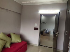Furnished Amenities in 2 BHK Apartment at Crystal Isle Apartment, Goregaon East – for Rent