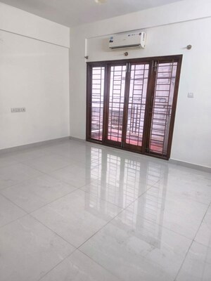 Room in 3 BHK Apartment at Frazer Town – for Rent