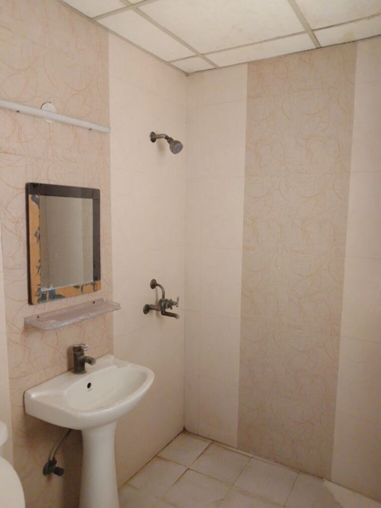 Bathroom, divine-meadows 2 Bedroom 1260 Sq.Ft. Apartment In Sector 108 Noida 10787682