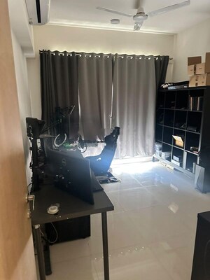 Team Area in 4 BHK Apartment at LGCL Beautiful World, Hennur – for Rent