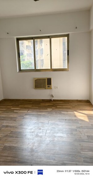 Room in 2 BHK Apartment at Casa Rio Pacifica, Dombivli East – for Rent