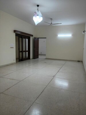6+ BHK Independent House For Rent in New Friends Colony