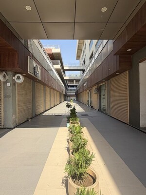  Shop – Exterior View View at 83 Avenue Oodles Sky Walk, Sector 83 - for Rent