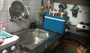 Kitchen in 1 BHK Builder Floor at Dakshinpuri – for Rent