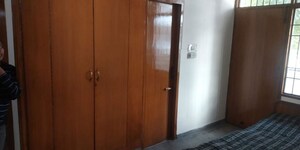 Room in 2 BHK Independent House at Sector 51 – for Rent