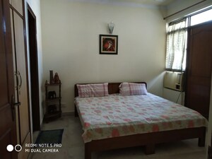 Bedroom in 3 BHK Builder Floor at Sushant Lok I – for Rent