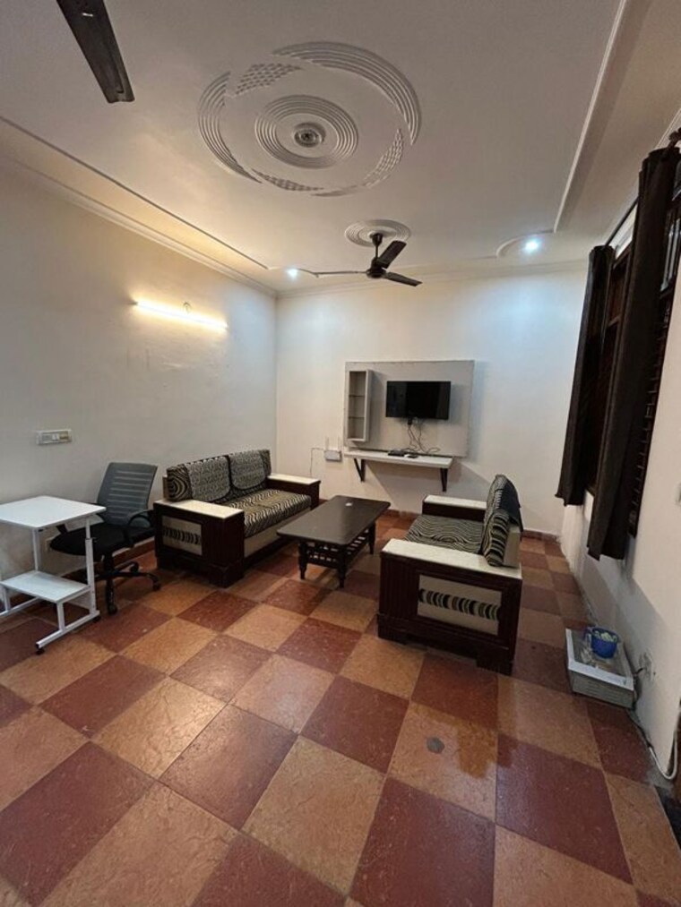 Gym, sushant-lok-2 2 Bedroom 180 Sq.Yd. Builder Floor In Sector 57 Gurgaon 10787786