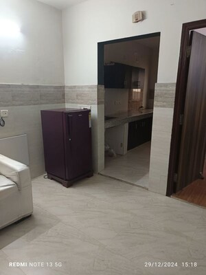 Room in 1 BHK Builder Floor at Sector 46 – for Rent