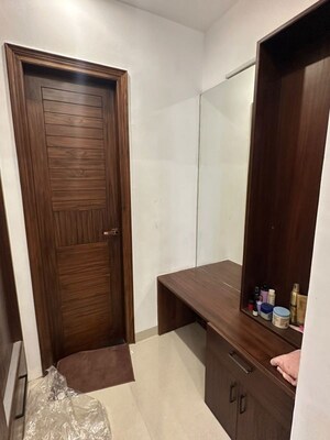 Furnished Amenities in 3 BHK Builder Floor at Aerocity – for Rent
