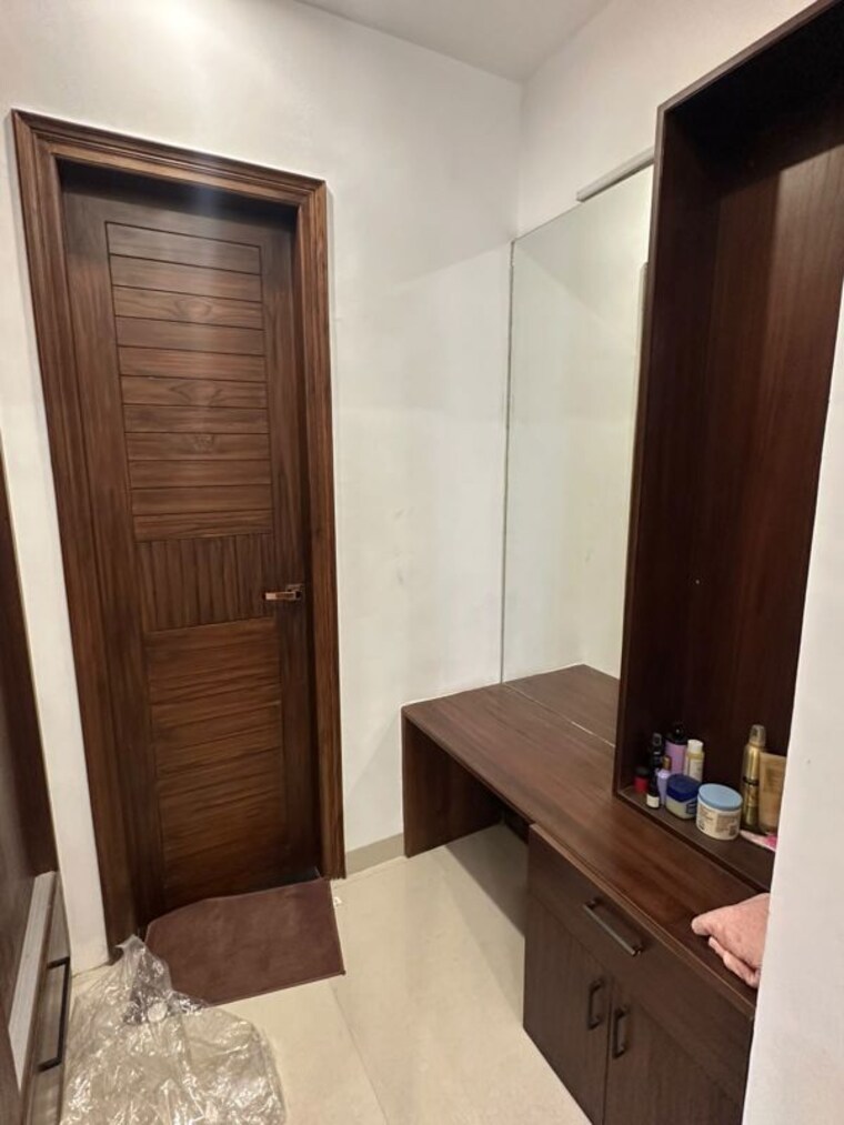 undefined, aerocity 3 Bedroom 250 Sq.Yd. Builder Floor In Aerocity Mohali 10787797