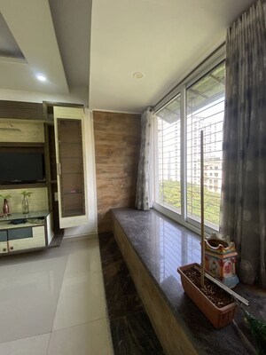 Hall in 2 BHK Apartment at Lodha Paradise, Majiwada – for Rent