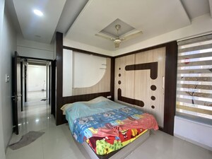 Bedroom in 2 BHK Apartment at Lodha Paradise, Majiwada – for Rent