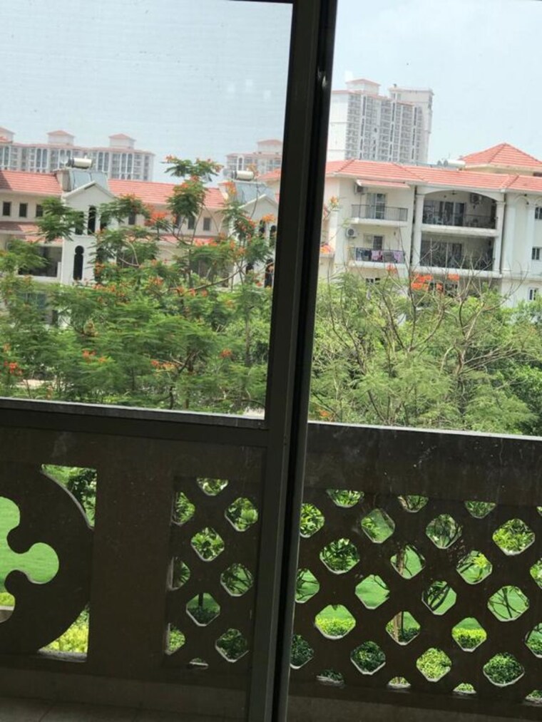 Garden, dlf-new-town-heights-i 3.5 Bedroom 1931 Sq.Ft. Apartment In Sector 90 Gurgaon 10787795