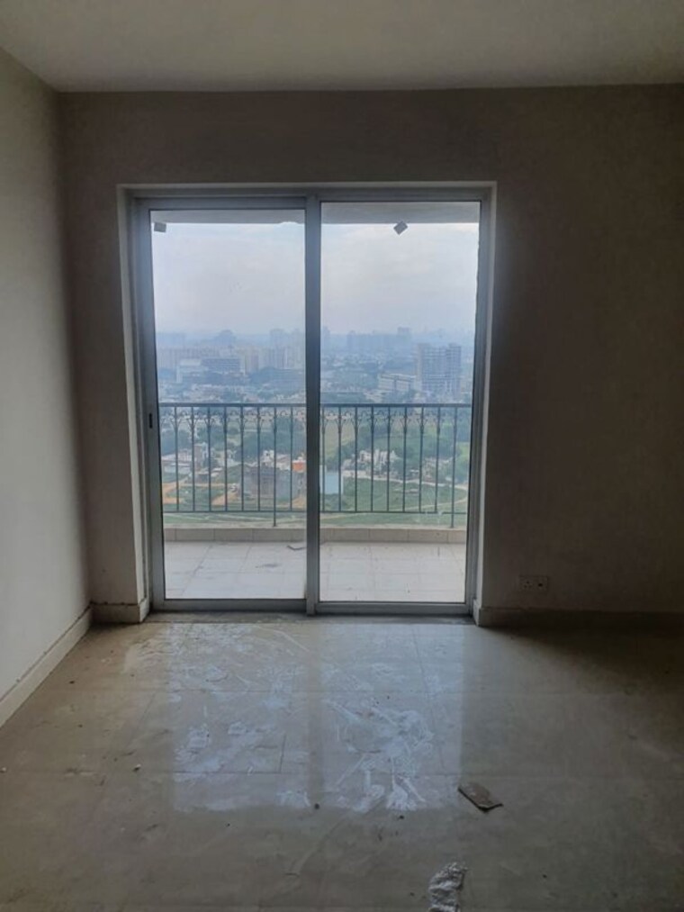 Room, dlf-new-town-heights-i 3.5 Bedroom 1931 Sq.Ft. Apartment In Sector 90 Gurgaon 10787795