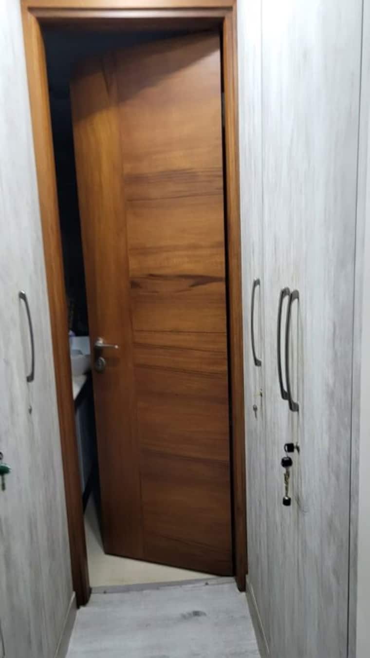 Bathroom, greater kailash 4 Bedroom 2700 Sq.Ft. Apartment In Greater Kailash Delhi 10787820