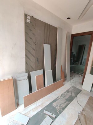 Team Area in 2 BHK Builder Floor at Rohini Sector 16 – for Sale