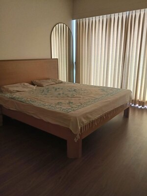 Bedroom in 2 BHK Apartment at Kanakia Silicon Valley, Powai – for Rent