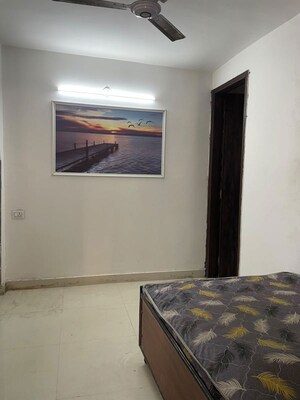 1 RK Builder Floor For Rent in Neb Sarai
