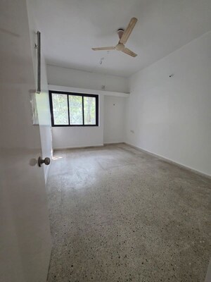 Room in  Office Space at Vedvati Apartments, Shivajinagar – for Rent