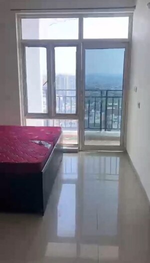 Kitchen in 3 BHK Apartment at Omaxe R2, Gomti Nagar – for Sale