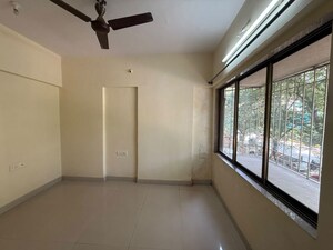 Room in 2 BHK Apartment at Cosmos Regency Kavesar, Kavesar – for Rent