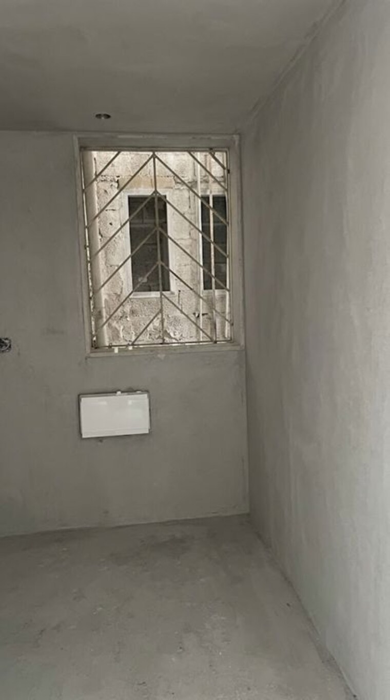 Bathroom, chembur Commercial Office Space 715 Sq.Ft. In Chembur Mumbai 10787927