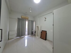 Living Room in 2 BHK Apartment at Kohinoor City Phase I, Kurla – for Sale