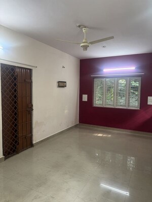 Room in 2 BHK Independent House at Jp Nagar – for Rent