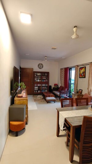 Living Room in 3 BHK Apartment at Chembur – for Rent