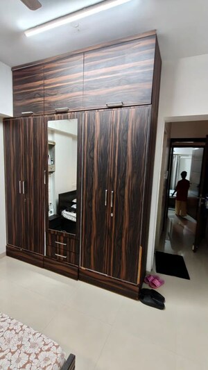 Bedroom in 3 BHK Apartment at Chembur – for Rent