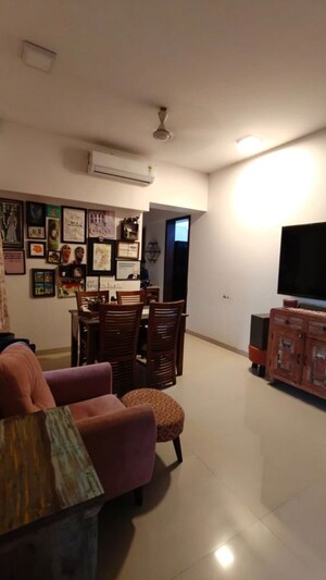 Living Room in 3 BHK Apartment at Chembur – for Rent