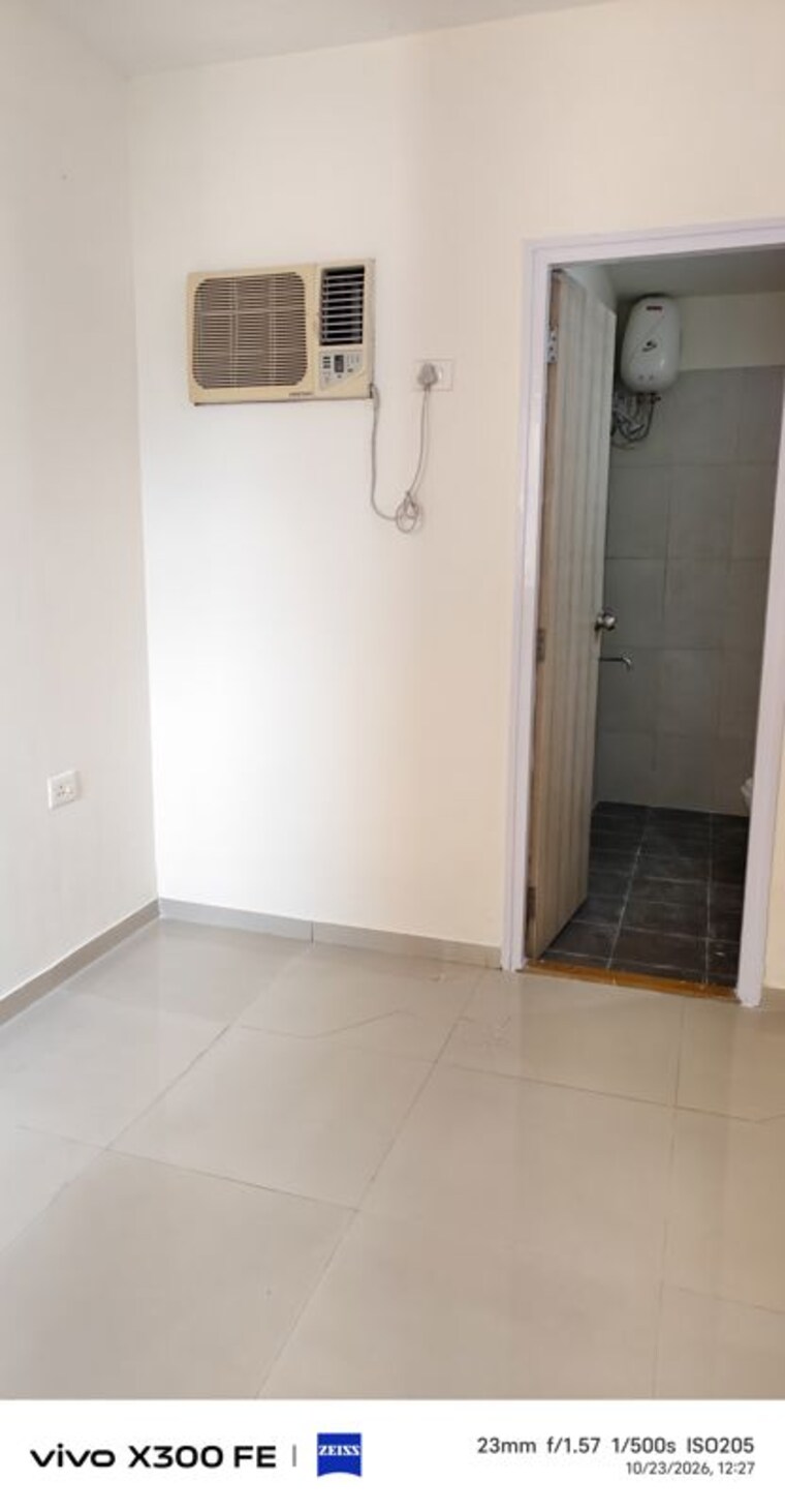 Bathroom, lodha-casa-rio 1.5 Bedroom 774 Sq.Ft. Apartment In Dombivli East Thane 10787955
