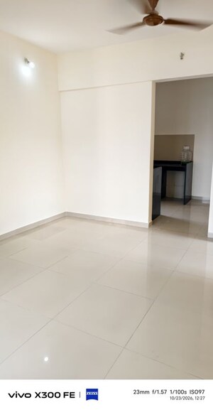 Room in 1.5 BHK Apartment at Lodha Casa Rio, Dombivli East – for Rent