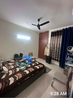 Bedroom in 2 BHK Builder Floor at Sector 46 – for Rent
