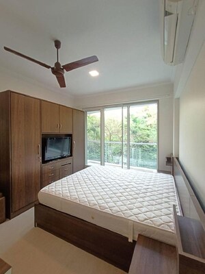 Bedroom in 2 BHK Apartment at Bandra West – for Rent