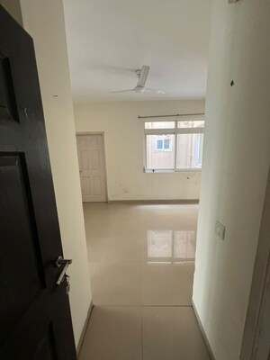 Bathroom in 4 BHK Apartment at Emaar Emerald Hills Phase 2, Sector 65 – for Rent