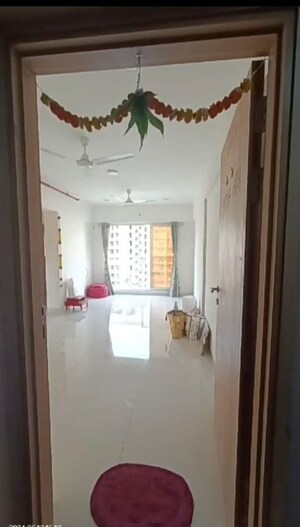Bathroom in 2 BHK Apartment at Sayba Heritage, Kurla East – for Sale