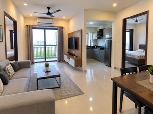 2 BHK Builder Floor For Rent in Dahisar East